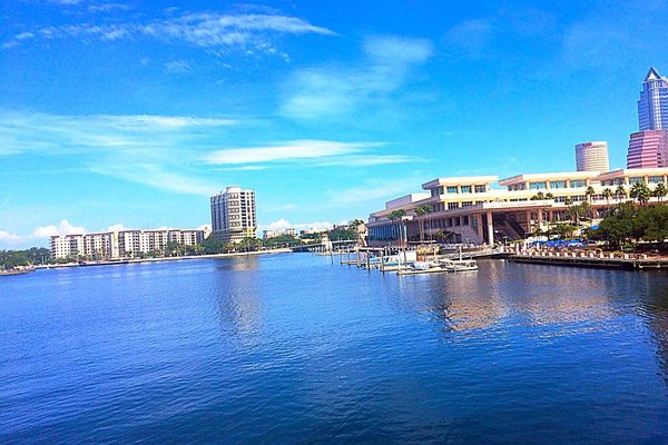 The Tampa Riverwalk | Tampa, FL